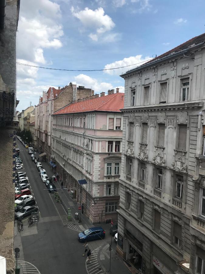 Central Belvedere Apartman Budapest Luaran gambar