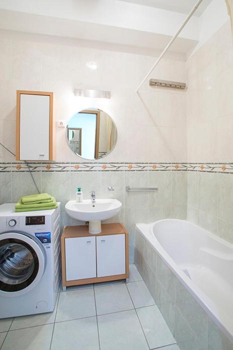 Central Belvedere Apartman Budapest Luaran gambar