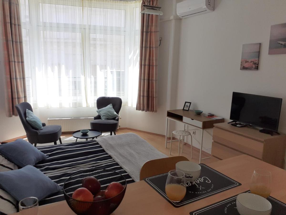 Central Belvedere Apartman Budapest Luaran gambar